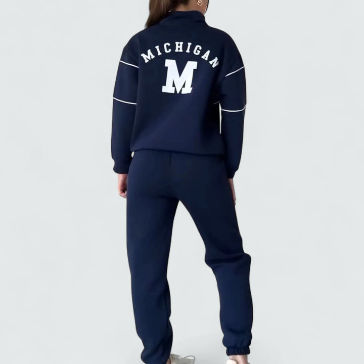 Aoibhinn – Comfortable Modern Relaxed Set