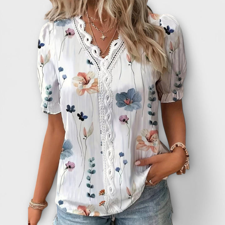 Aoibhinn – Blouse with V-Neck