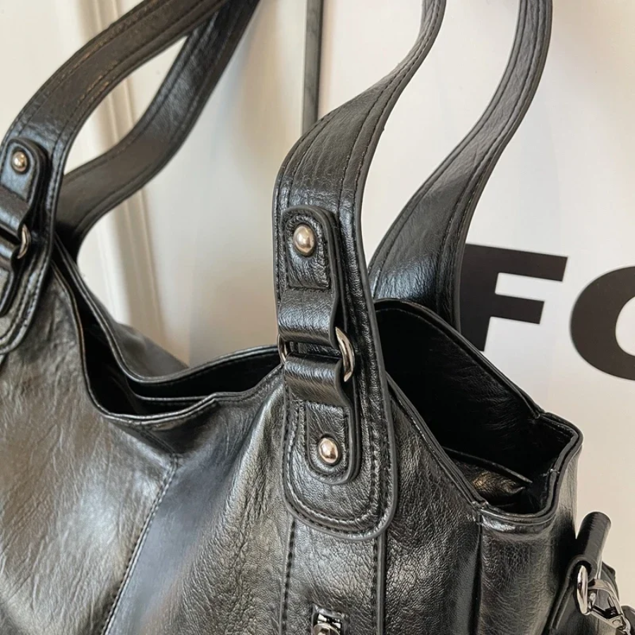 Dakota – Shoulder Bag