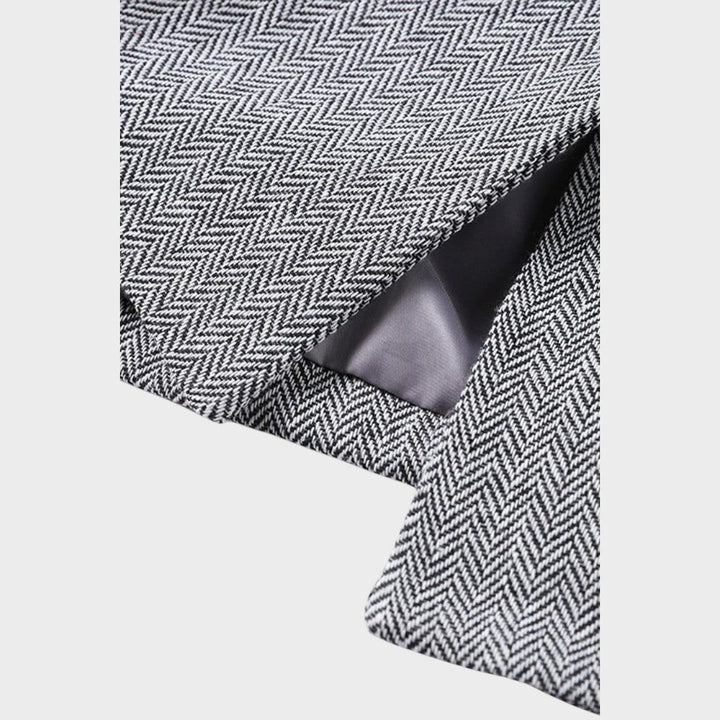 Sinéad – Powerful Three-Piece Suit