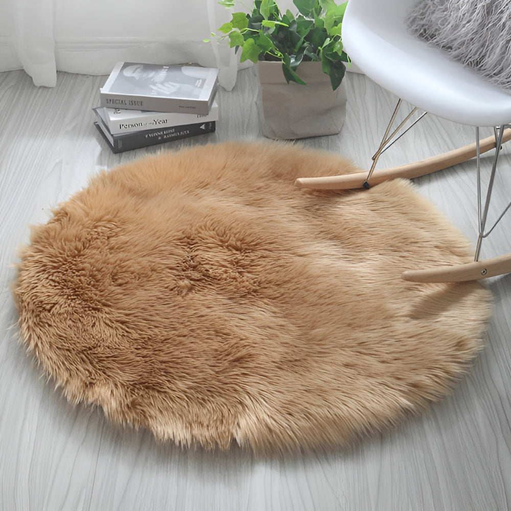 Round Fluffy Rug – White