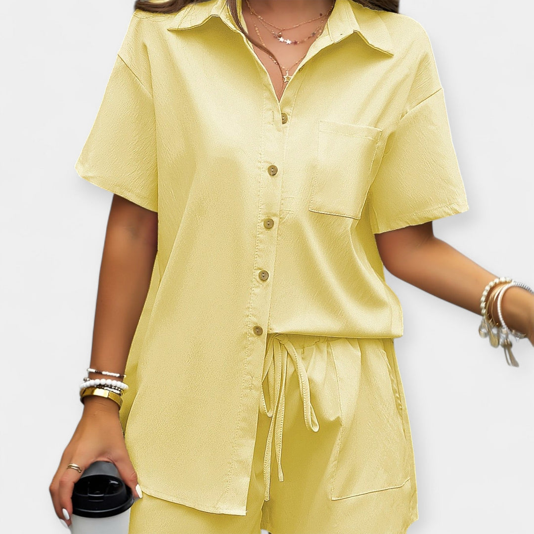 Saoirse – Comfortable Set with Shirt and Shorts