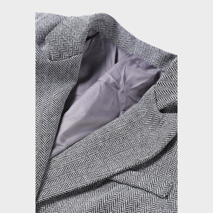 Sinéad – Powerful Three-Piece Suit