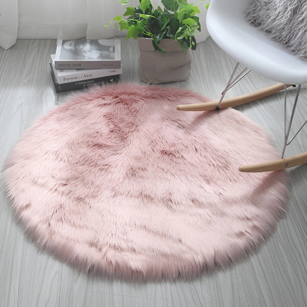 Round Fluffy Rug – White