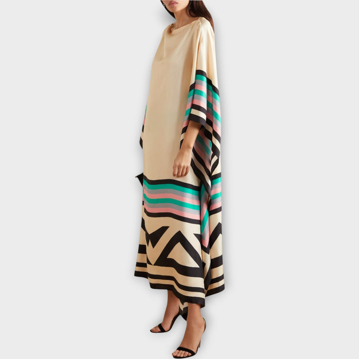 Saoirse – Kaftan with Linear Pattern
