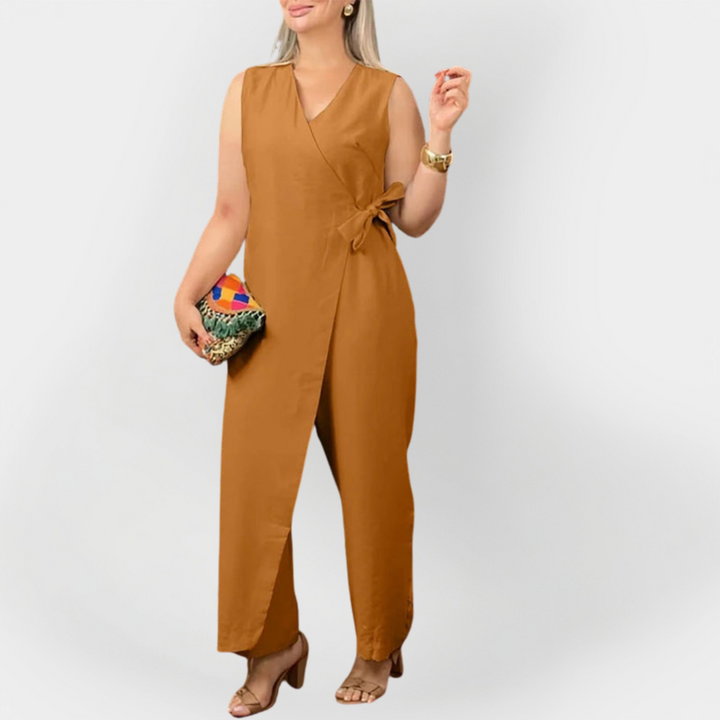 Órlaith – Elegant Sleeveless Jumpsuit