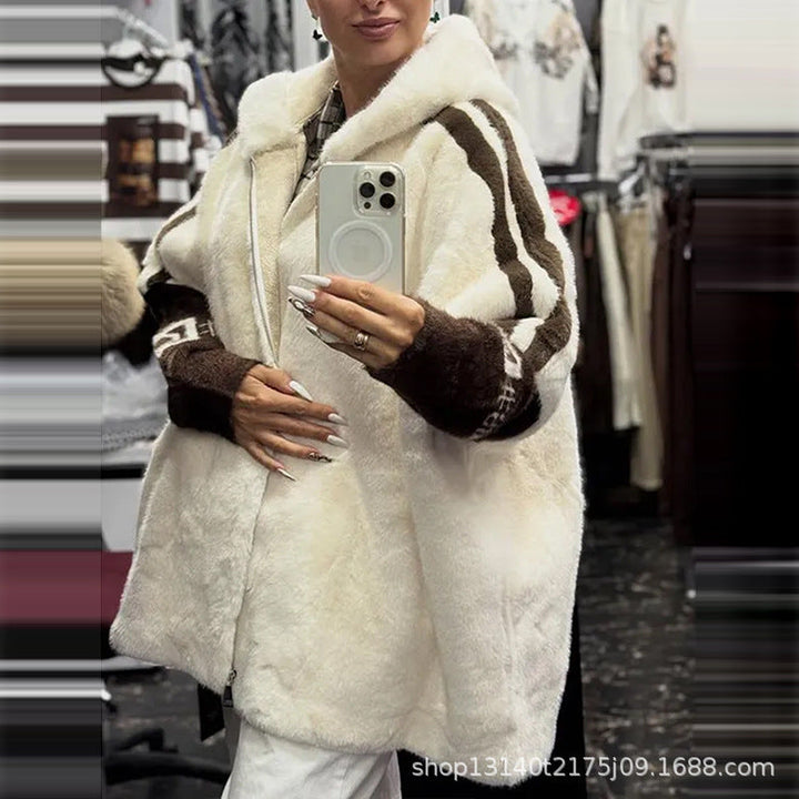 Aoibheann – Plush Hooded Coat