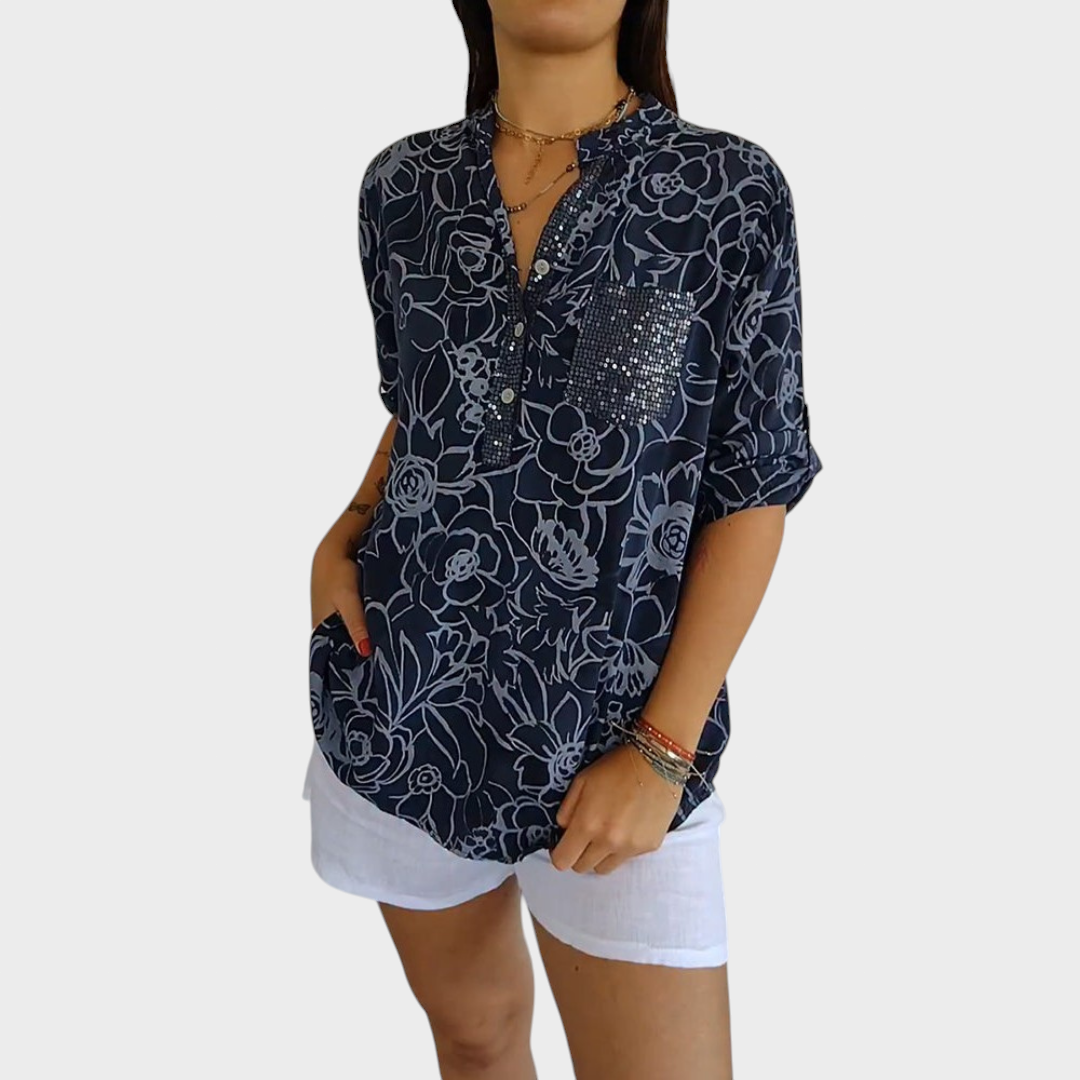 Nuala – Blouse with a Modern Pattern