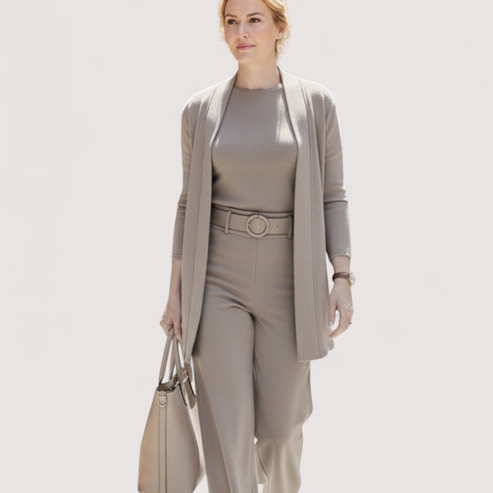 Sinéad – Luxury Comfortable Three-Piece Set