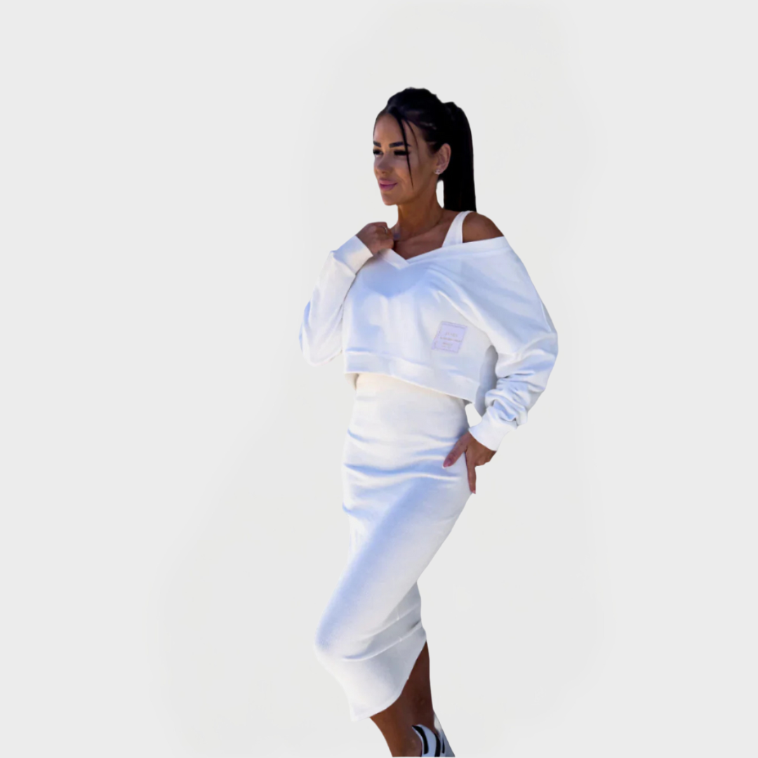 Ciara – Summer Set with Sweatshirt and Skirt