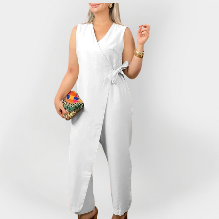 Órlaith – Elegant Sleeveless Jumpsuit