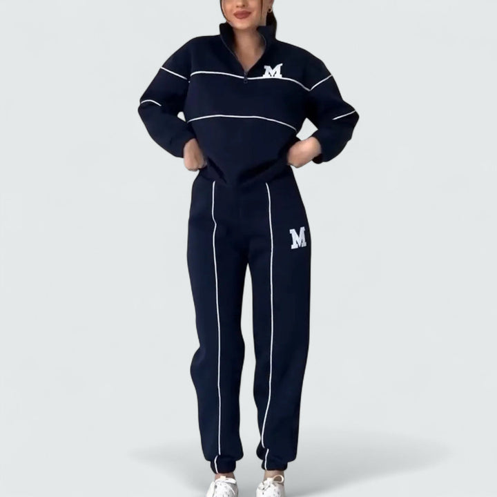 Aoibhinn – Comfortable Modern Relaxed Set