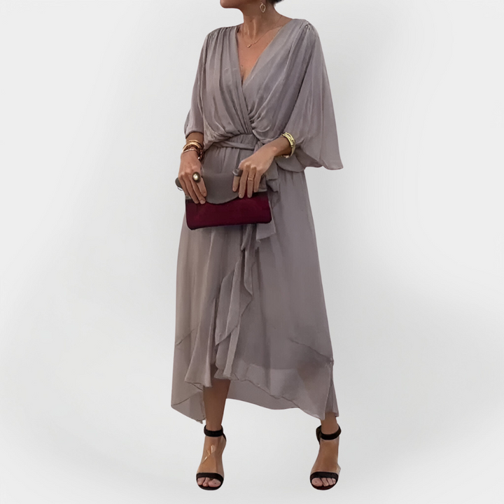 Sinéad – Silk Dress with V-Neck