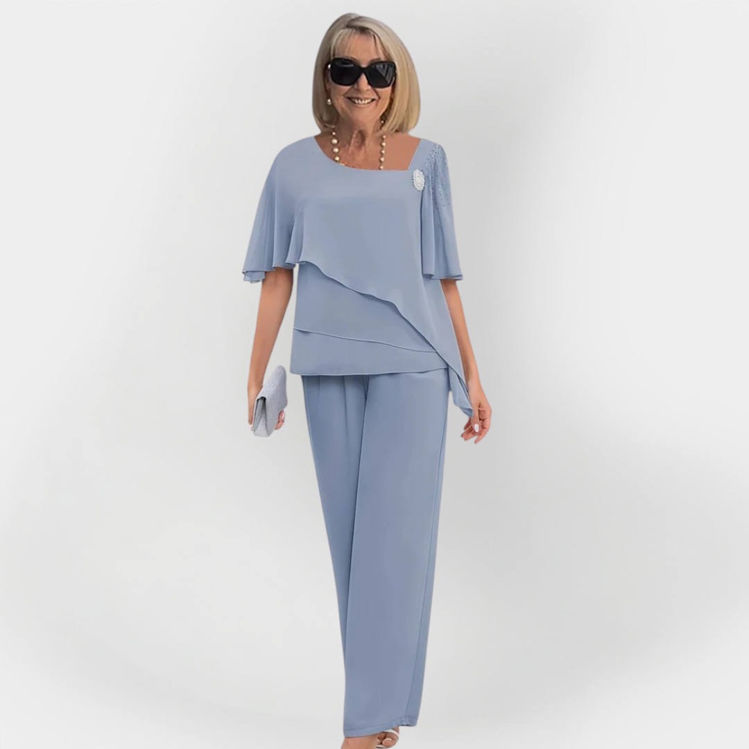 Caoimhe – Elegant Two-Tone Blouse and Trousers Set
