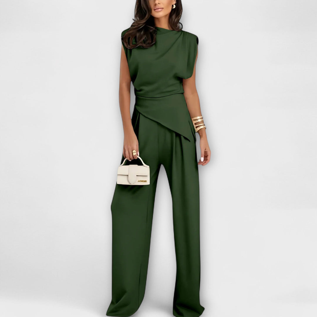 Sofia – Asymmetric Set with Dramatic Shoulders