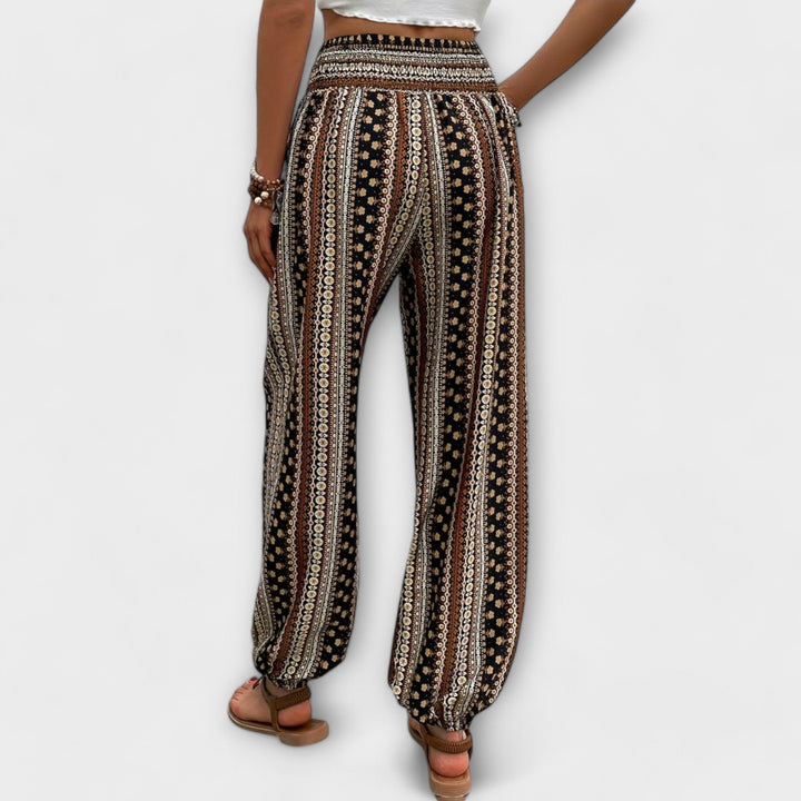 Lola – Trousers with Ethnic Patterns
