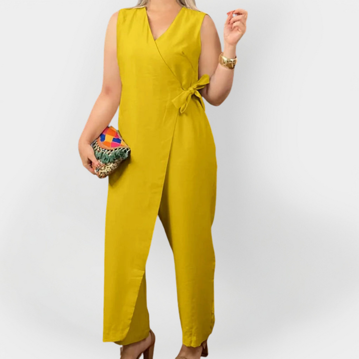 Órlaith – Elegant Sleeveless Jumpsuit