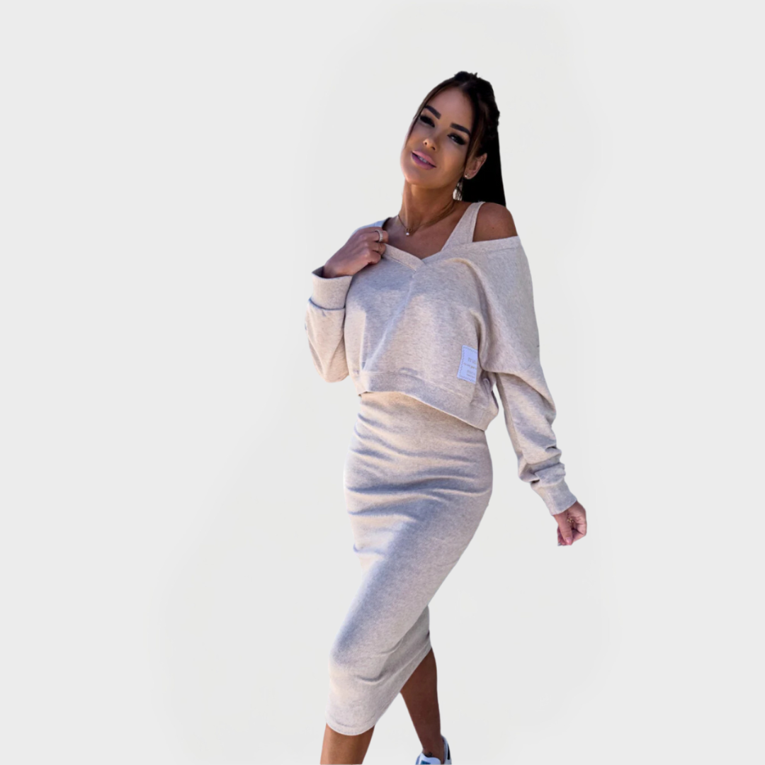 Ciara – Summer Set with Sweatshirt and Skirt