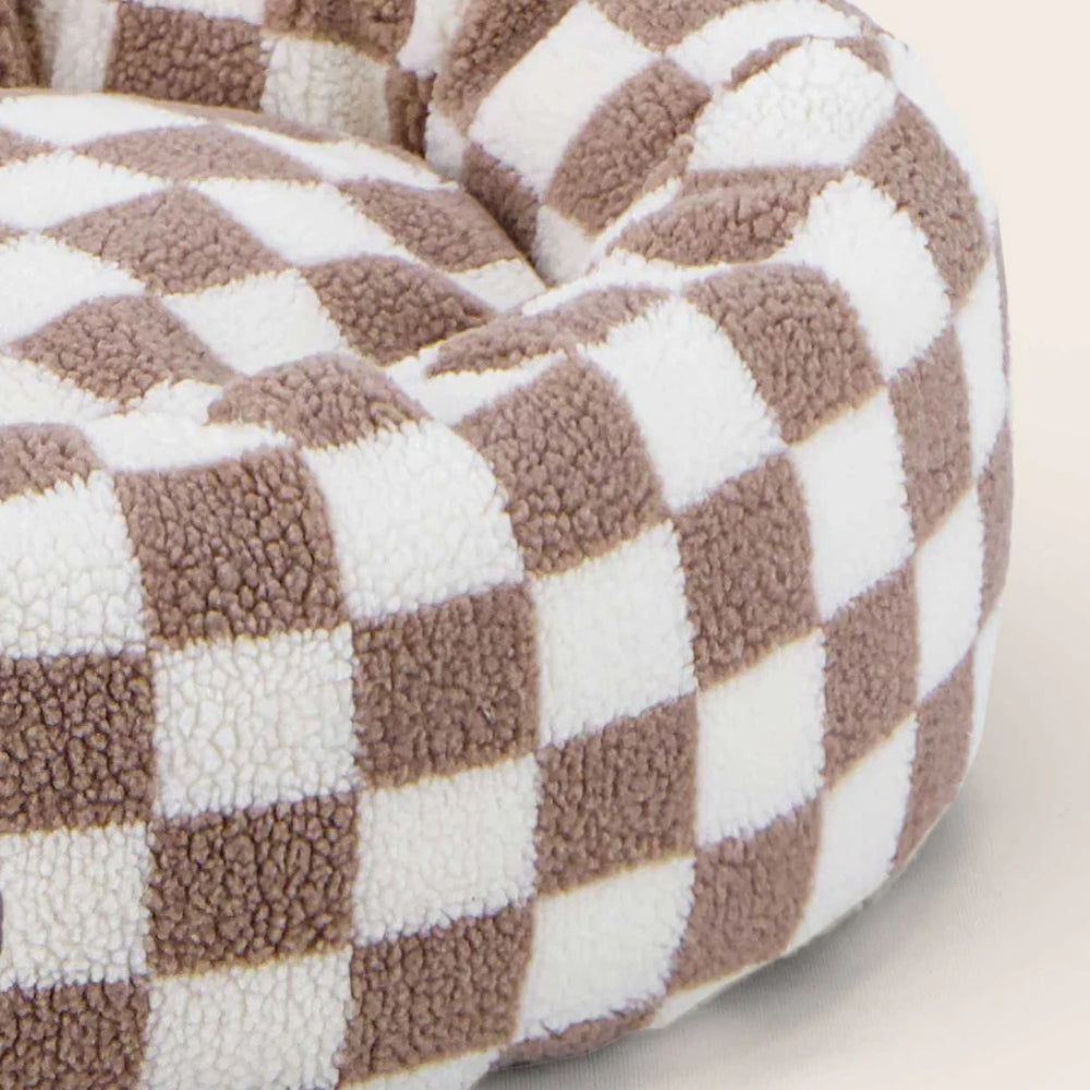 Round Plush Pet Bed with Cheerful Pattern