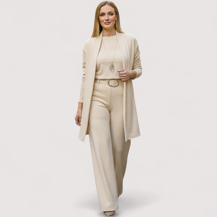 Sinéad – Luxury Comfortable Three-Piece Set