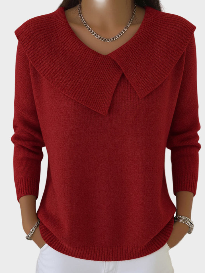 Lucia – Warm Top with Soft Collar