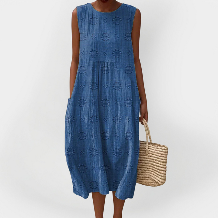 Aoibhinn – Elegant Sleeveless Cotton Dress with Pockets