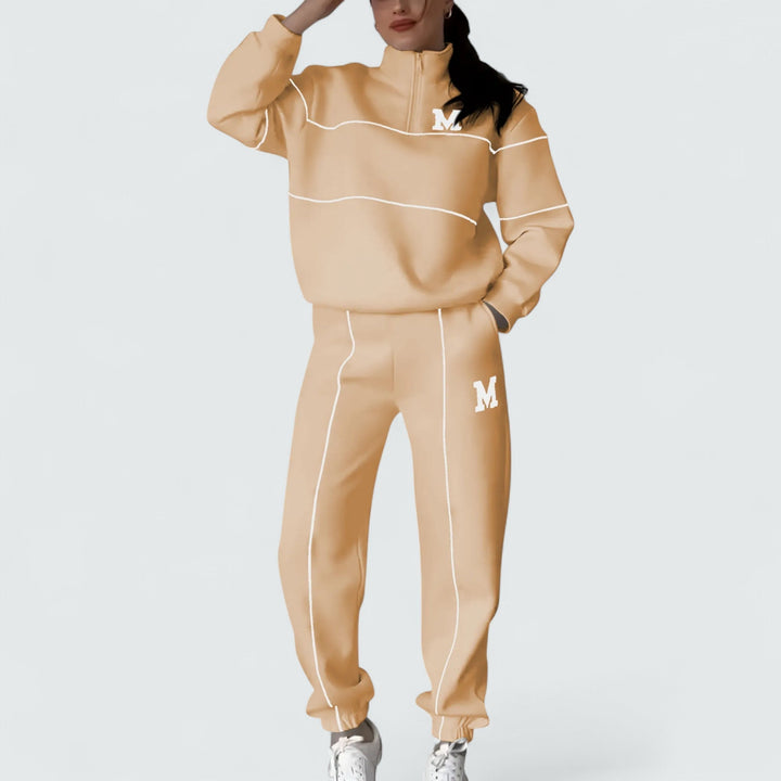 Aoibhinn – Comfortable Modern Relaxed Set