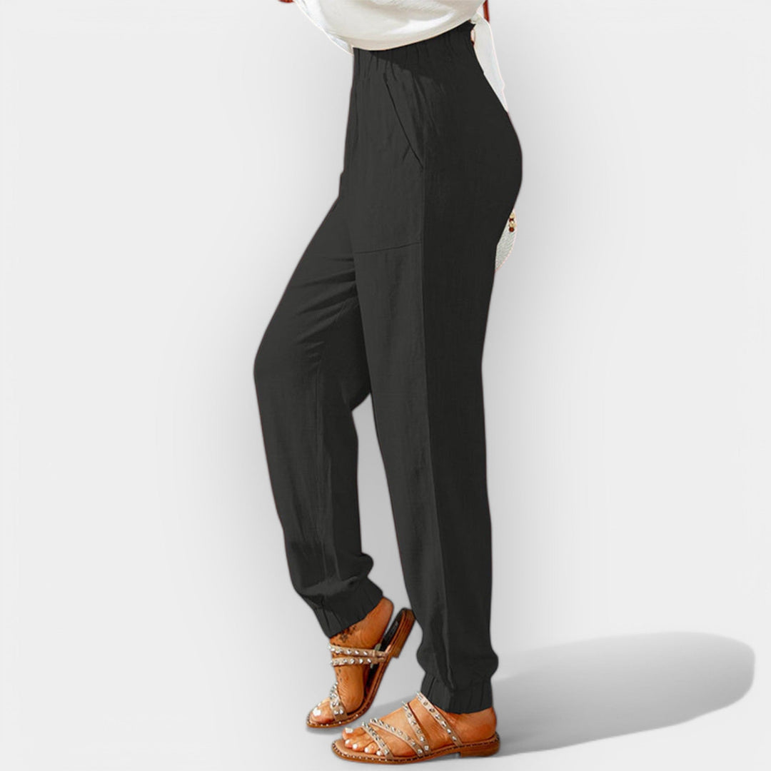 Sábha – High-Waisted Trousers