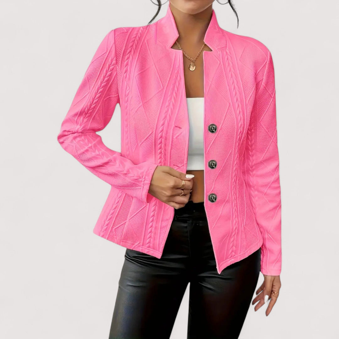 Nesa – Elegant Blazer