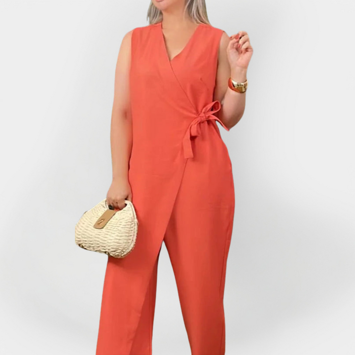 Órlaith – Elegant Sleeveless Jumpsuit