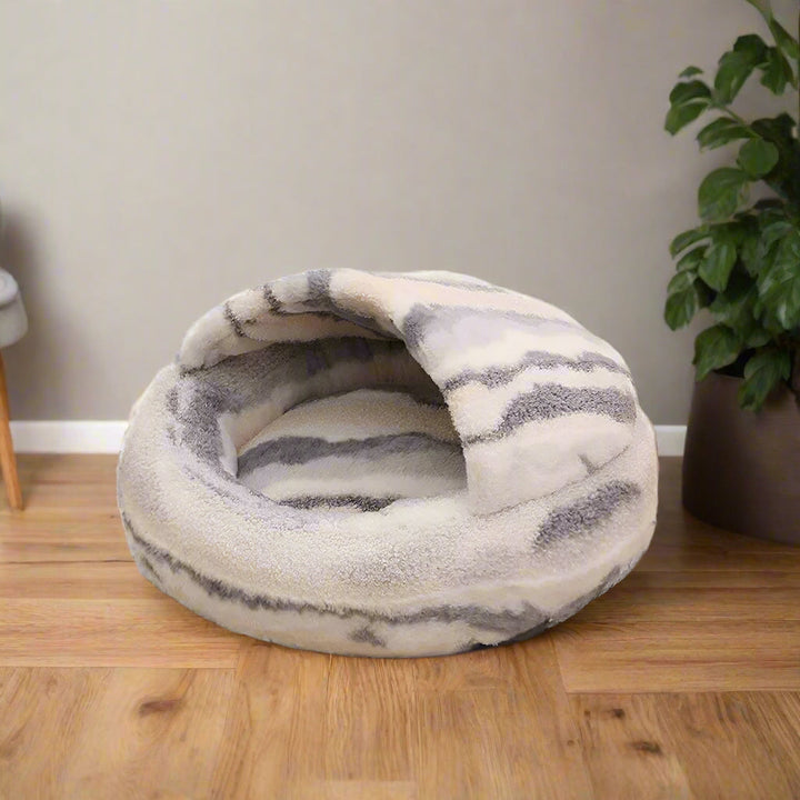 Cosy Covered Cave Bed for Dogs and Cats