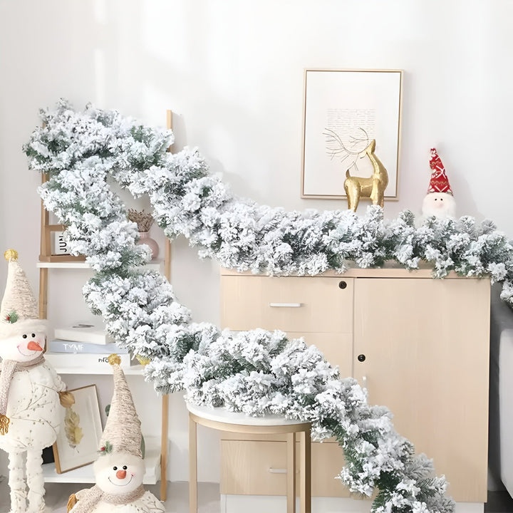 Snowy Christmas Garland