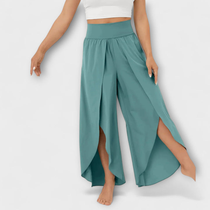 Marica – Fluid Trousers with Slits