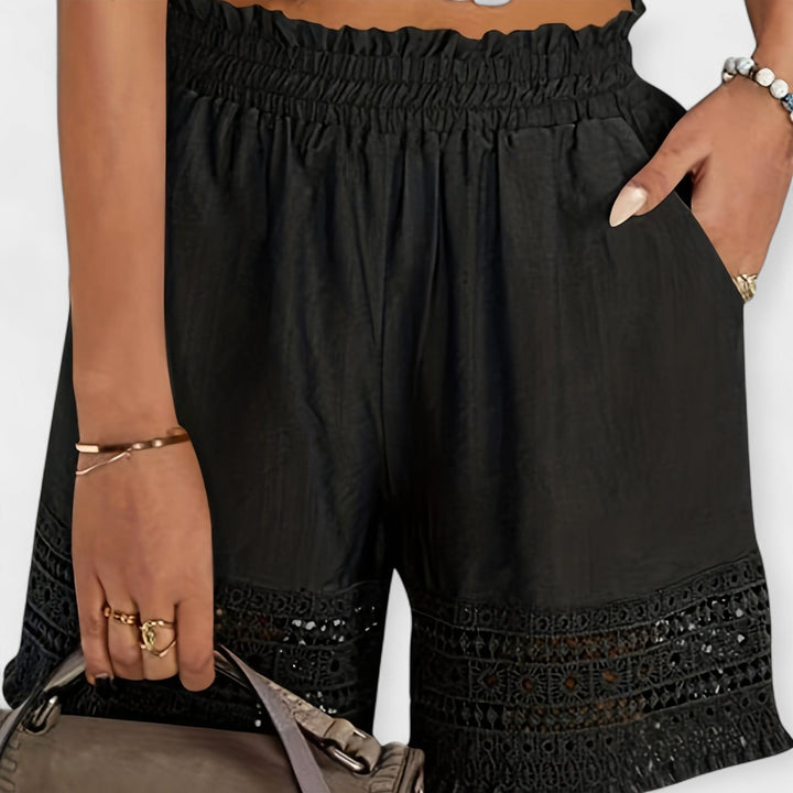 Niamh – Lace Shorts