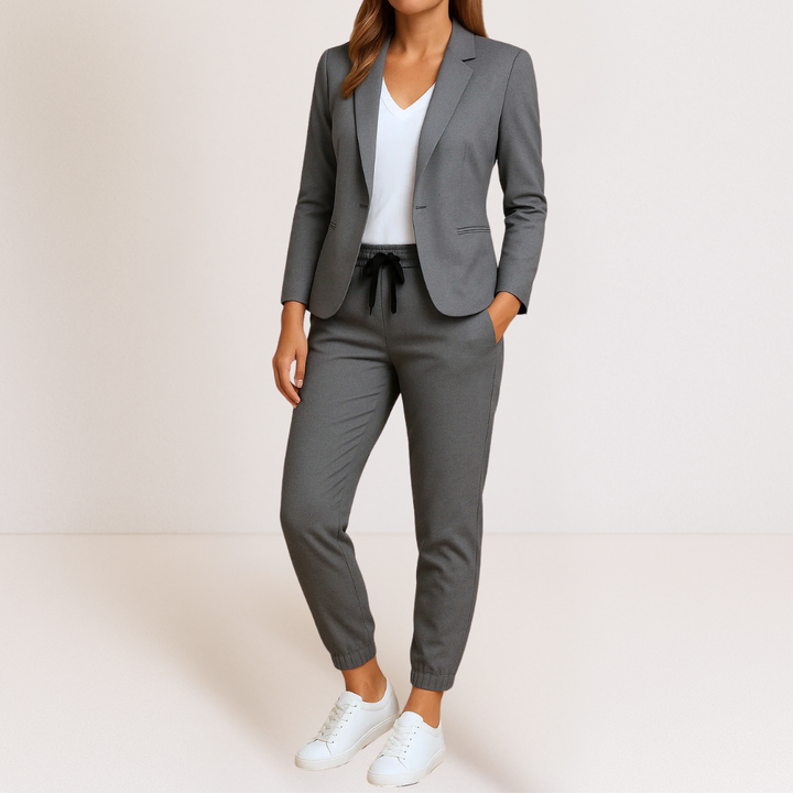 Lorena – Elegant Casual Blazer and Trousers Set