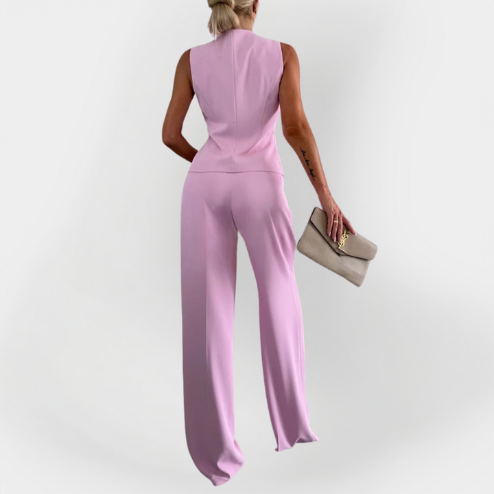 Sadhbh – Elegant Trouser Set with Sleeveless Top