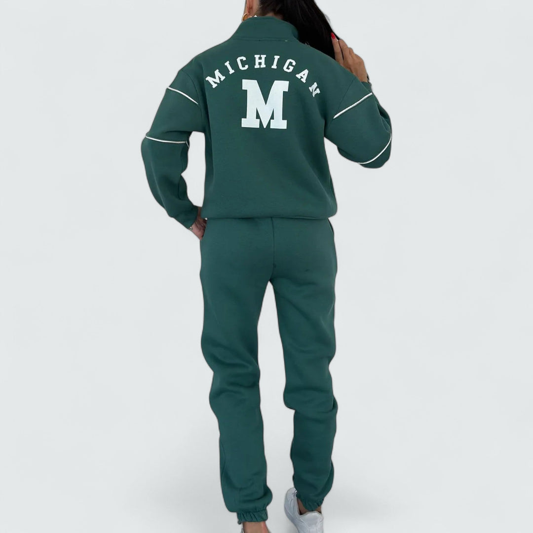 Aoibhinn – Comfortable Modern Relaxed Set
