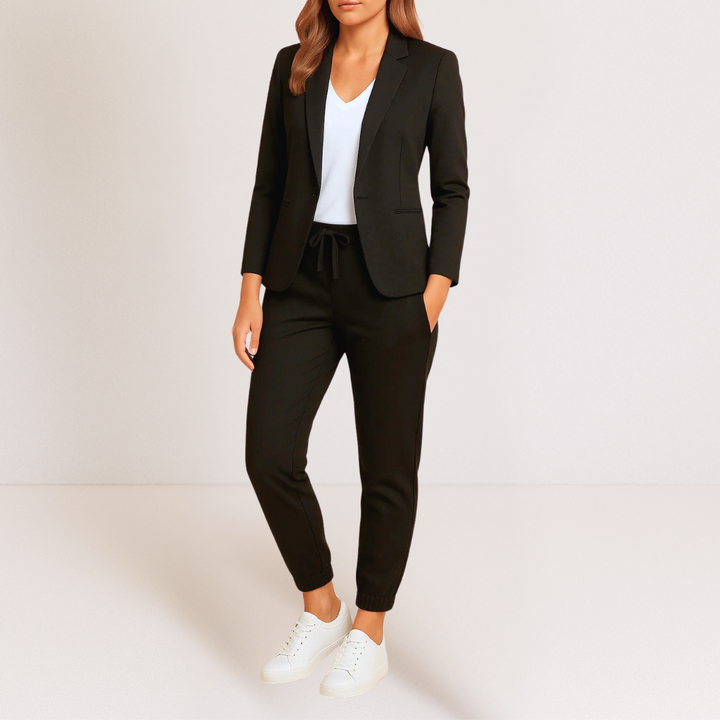Lorena – Elegant Casual Blazer and Trousers Set