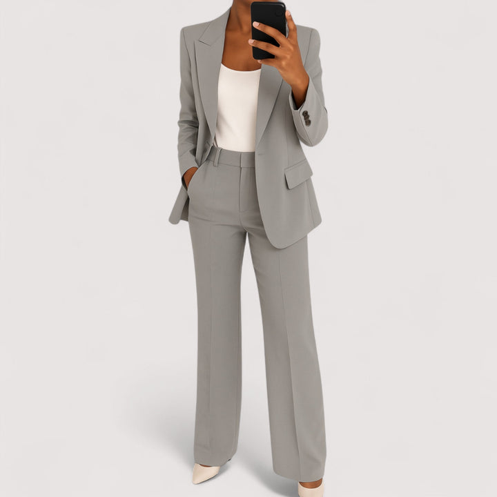 Aurora – Tailored Suit Set