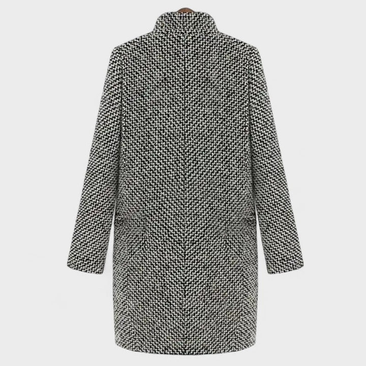 Niamh – Elegant Coat