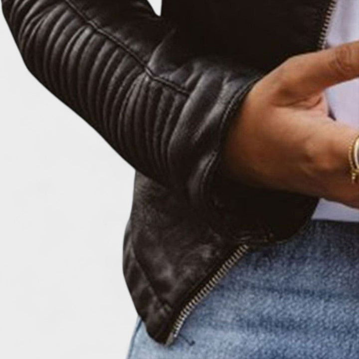 Nora – Elegant Leather Jacket