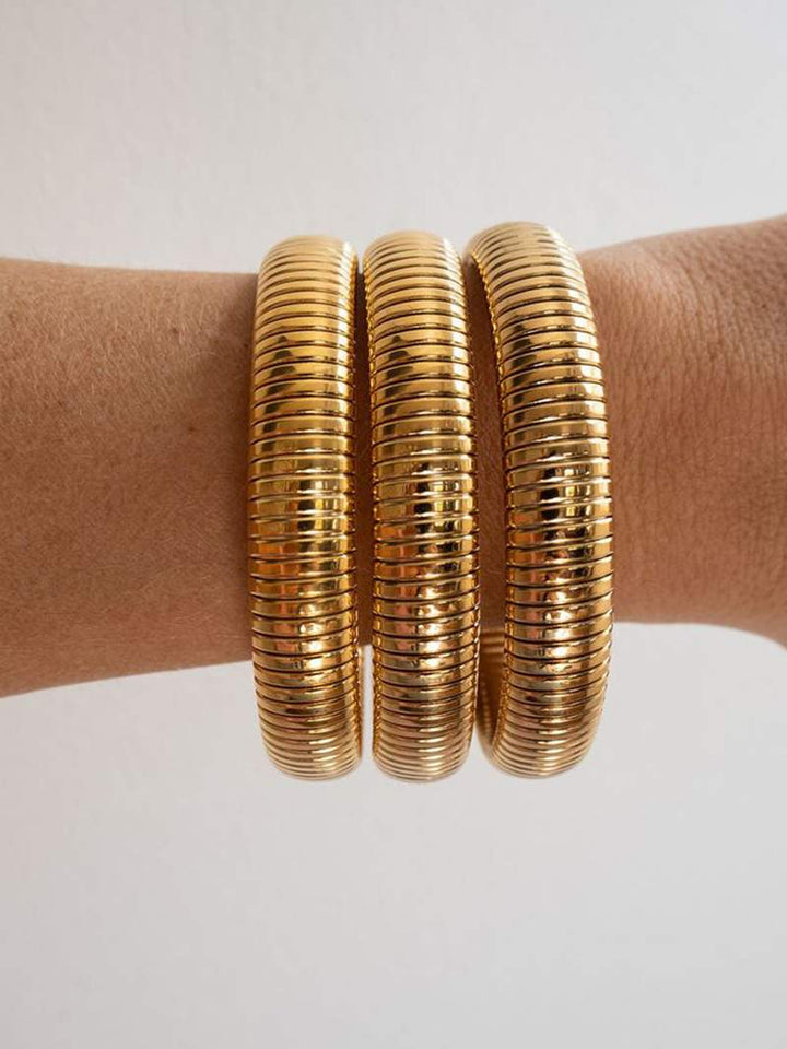 Ribbed Gold Bracelet