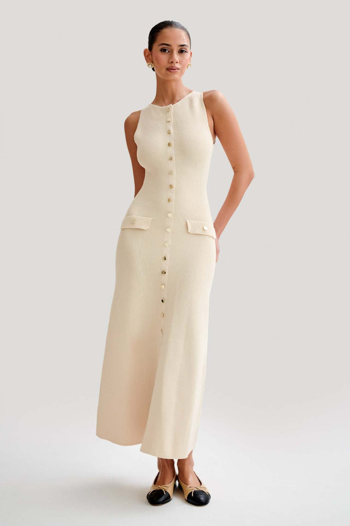 Ciara – Elegant Knitted Dress