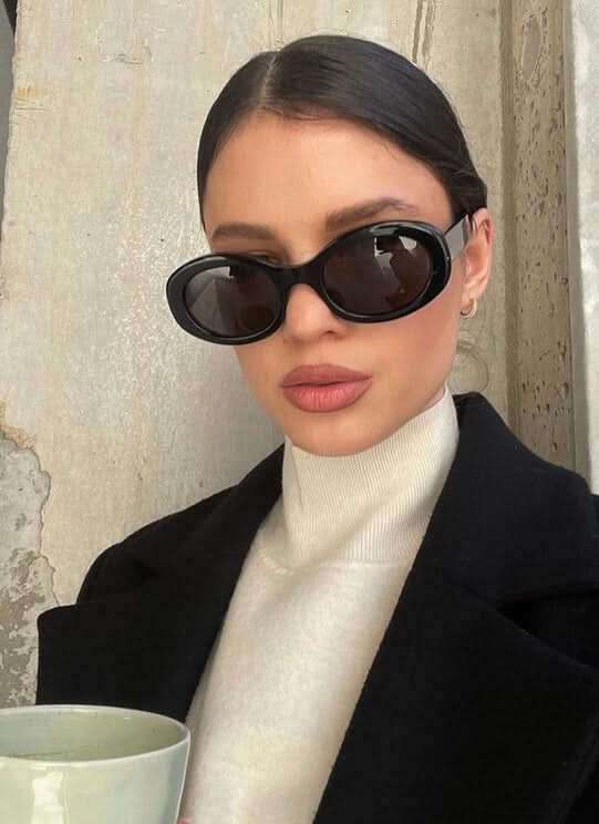 Averi – Sleek Sunglasses