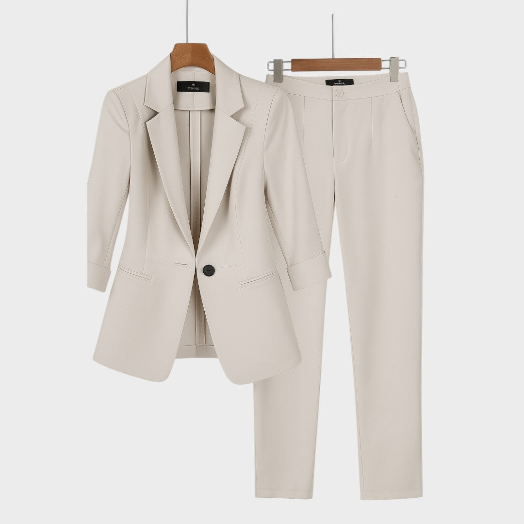 Melita – Complete Suit