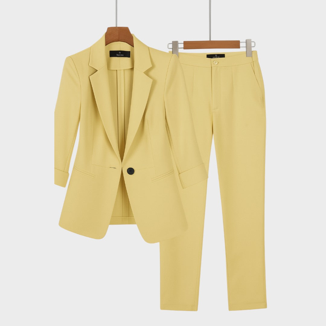 Melita – Complete Suit