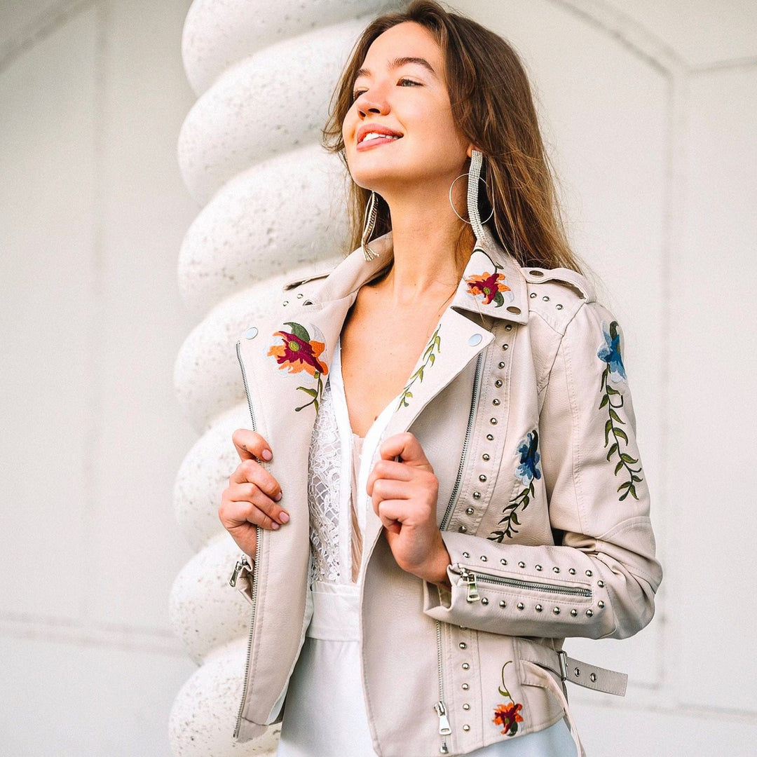 Fidelma – Retro Chic Floral Coat
