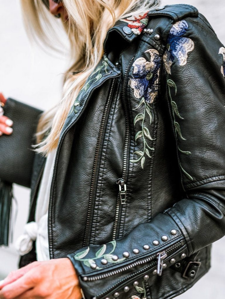 Fidelma – Retro Chic Floral Coat