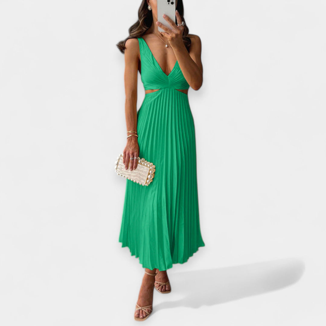Ciara – Pleated Maxi Dress