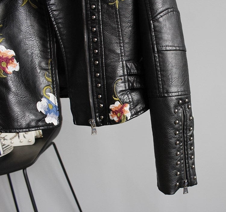 Fidelma – Retro Chic Floral Coat